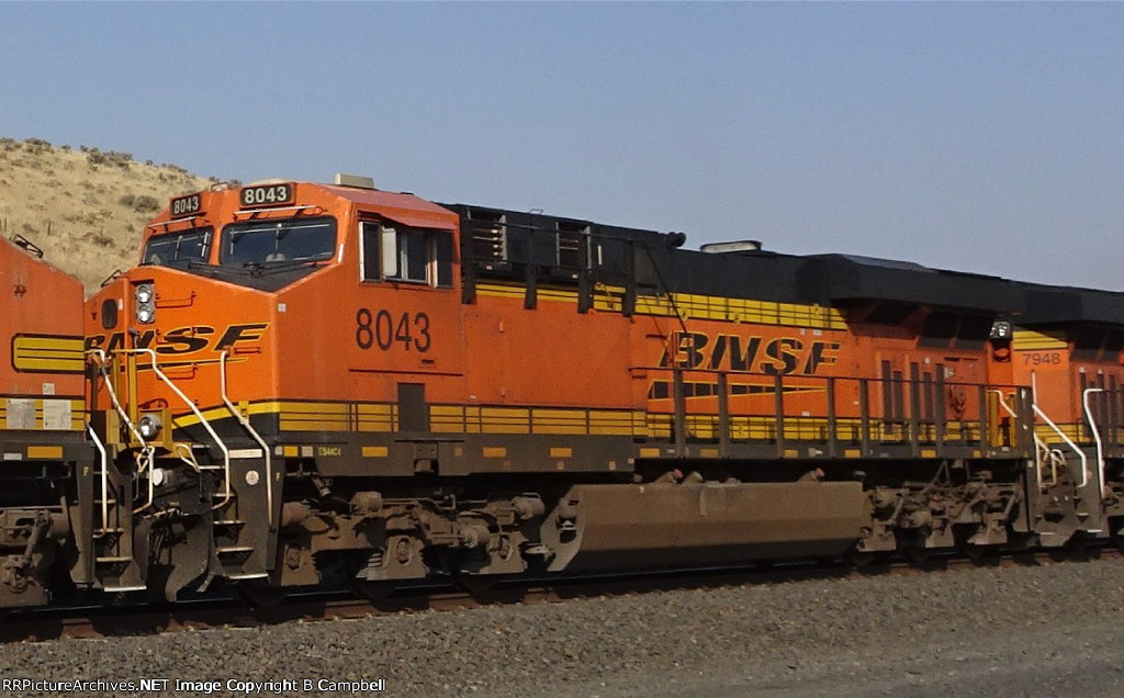 BNSF 8043